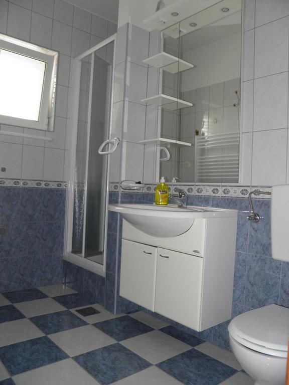 Galeb Apartament *