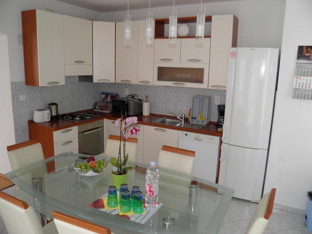 Apartment Apartmani Galeb Put Grande 25 Biograd Na Moru